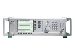ژنراتور سیگنال استفاده شده Anritsu MG 3697 C